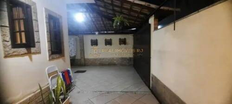 Imagem Casa com 2 Quartos à Venda, 110 m² em Vila Valqueire - Rio De Janeiro Imagem Casa com 2 Quartos à Venda, 110 m² em Vila Valqueire - Rio De Janeiro