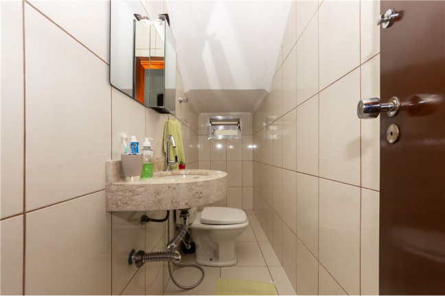 Imagem Casa com 3 Quartos à Venda, 200 m² em Remédios - Osasco