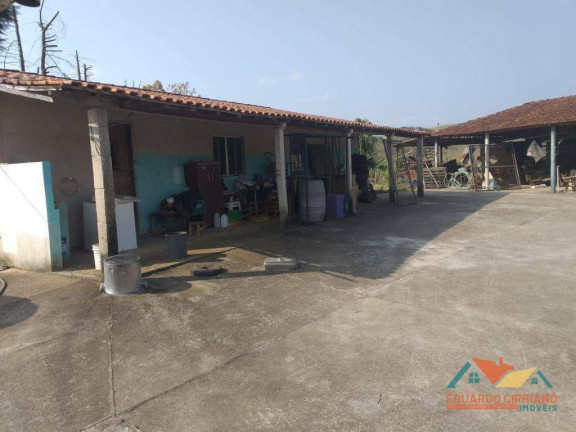 Imagem Chácara com 3 Quartos à Venda, 454 m² em Zona Rural - Paraibuna