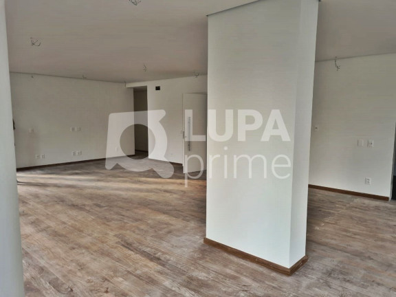 Apartamento com 3 Quartos à Venda, 205 m² em Jardins - São Paulo