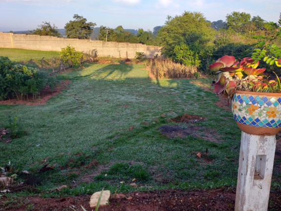 Imagem Casa de Condomínio com 6 Quartos à Venda, 2.000 m² em Recanto Dos Nobres I - Agudos