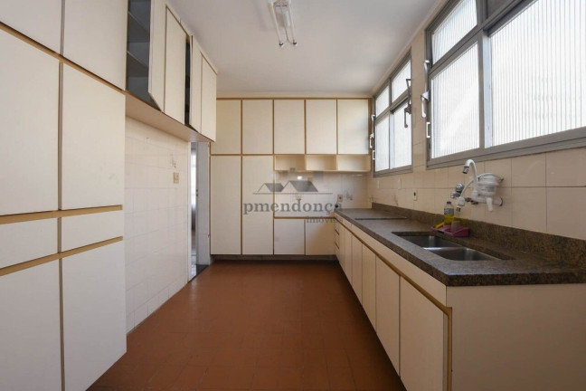 Imagem Apartamento com 3 Quartos à Venda, 220 m² em Higienópolis - São Paulo Imagem Apartamento com 3 Quartos à Venda, 220 m² em Higienópolis - São Paulo