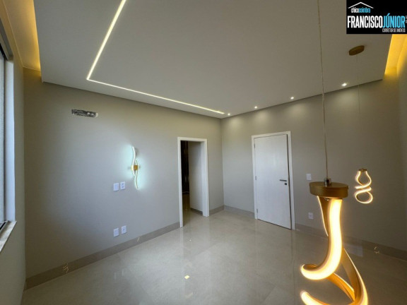 Imagem Casa com 4 Quartos à Venda, 450 m² em Condomínio Do Lago - Goiânia Imagem Casa com 4 Quartos à Venda, 450 m² em Condomínio Do Lago - Goiânia