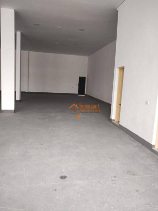 Galpão para Alugar, 395 m² em Carmela 3  - Guarulhos