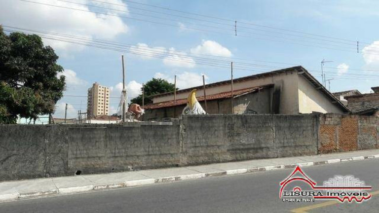 Terreno à Venda, 496 m² em Centro - Jacareí