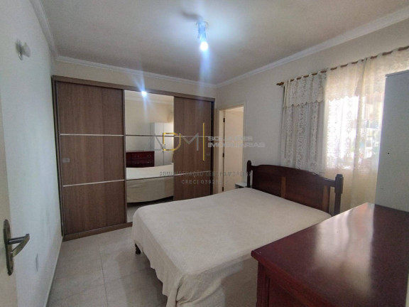 Imagem Casa com 2 Quartos à Venda, 261 m² em Jardim Itamarati - Botucatu