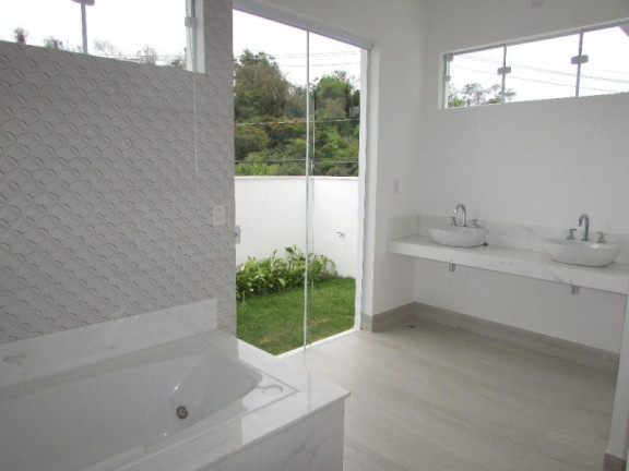 Imagem Casa com 3 Quartos à Venda, 600 m² em Itapeva - Votorantim Imagem Casa com 3 Quartos à Venda, 600 m² em Itapeva - Votorantim