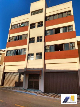 Imagem Apartamento com 3 Quartos para Alugar, 120 m² em Centro - Pouso Alegre