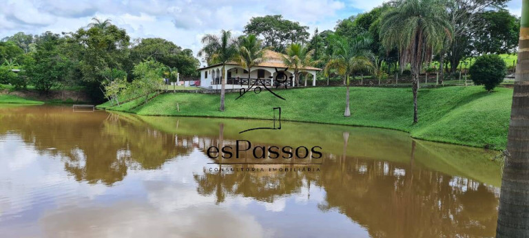Fazenda à Venda, 110.000 m² em Cachoeira De Almas - Florestal