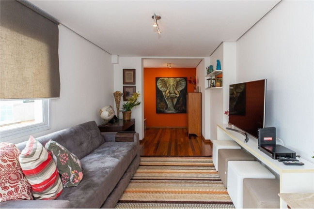 Imagem Apartamento com 3 Quartos à Venda, 161 m² em Real Parque - São Paulo