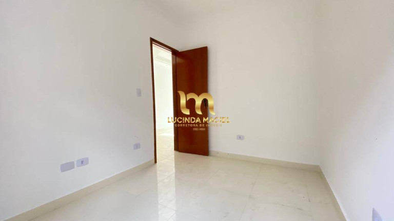 Casa de Condomínio com 2 Quartos à Venda, 40 m² em Maracanã - Praia Grande