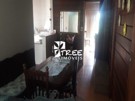 Imagem Casa com 2 Quartos à Venda, 250 m² em Arujá Country Club - Arujá Imagem Casa com 2 Quartos à Venda, 250 m² em Arujá Country Club - Arujá
