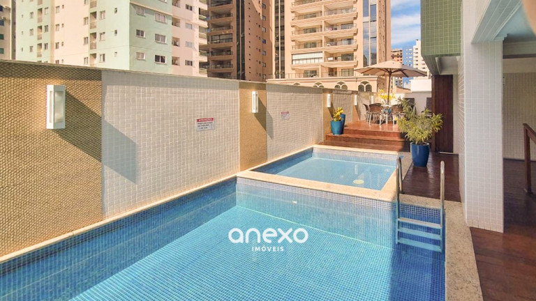 Imagem Apartamento com 3 Quartos à Venda, 120 m² em Meia Praia - Itapema