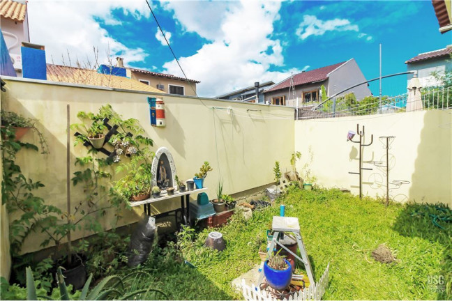 Imagem Casa com 2 Quartos à Venda,  em Aberta Dos Morros - Porto Alegre