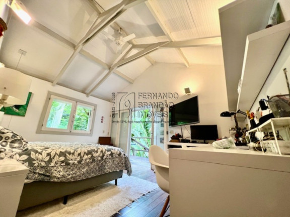Imagem Casa com 4 Quartos à Venda, 500 m² em Itanhangá - Rio De Janeiro Imagem Casa com 4 Quartos à Venda, 500 m² em Itanhangá - Rio De Janeiro