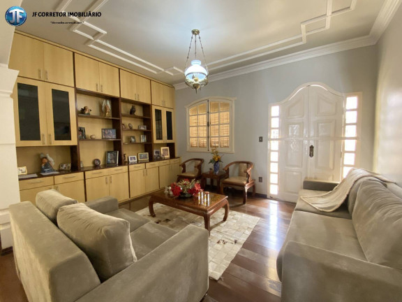 Casa com 3 Quartos à Venda, 360 m² em Cidade Nobre - Ipatinga