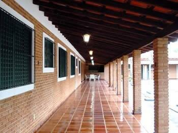 Imagem Chácara com 8 Quartos à Venda, 5.000 m² em Ribeirão Preto Imagem Chácara com 8 Quartos à Venda, 5.000 m² em Ribeirão Preto