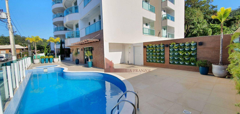 Imagem Apartamento com 3 Quartos à Venda, 149 m² em Cabeçudas - Itajaí