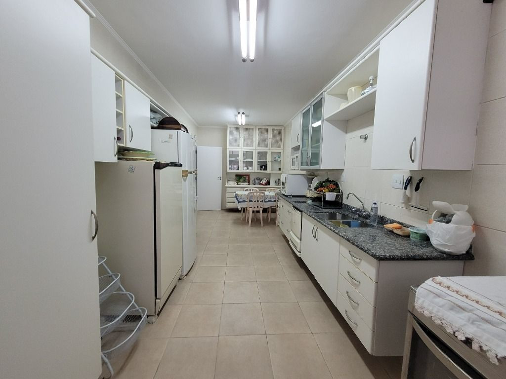 Imagem Apartamento com 4 Quartos à Venda, 215 m² em Pitangueiras - Guarujá Imagem Apartamento com 4 Quartos à Venda, 215 m² em Pitangueiras - Guarujá