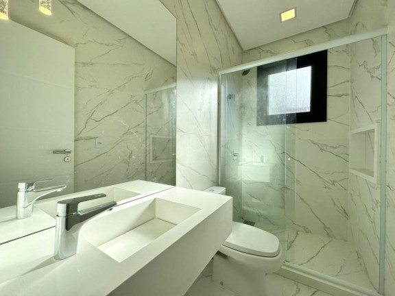 Imagem Casa com 4 Quartos à Venda, em -- - Capao Da Canoa Imagem Casa com 4 Quartos à Venda, em -- - Capao Da Canoa