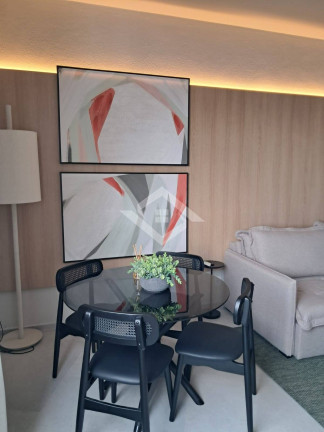 Imagem Apartamento com 1 Quarto à Venda, 42 m² em Copacabana - Rio De Janeiro