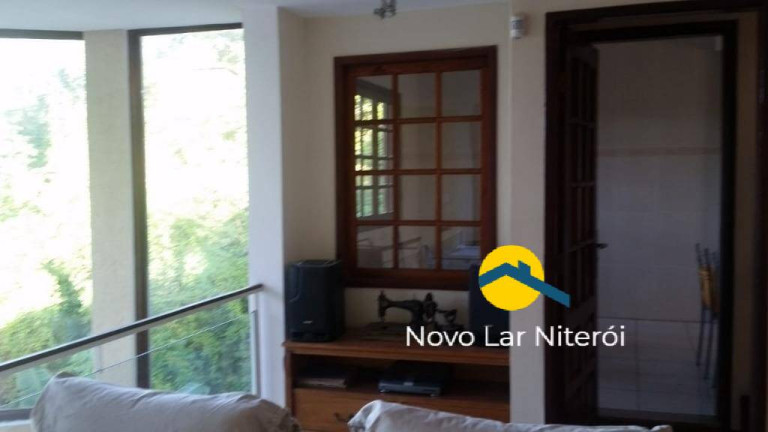 Imagem Casa com 4 Quartos à Venda, 234 m² em Maria Paula - São Gonçalo Imagem Casa com 4 Quartos à Venda, 234 m² em Maria Paula - São Gonçalo