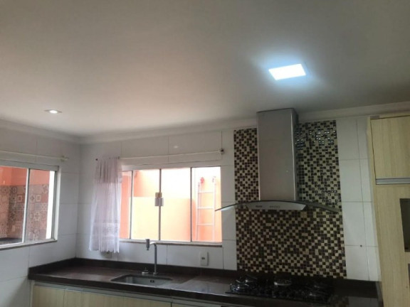 Imagem Casa com 3 Quartos à Venda, 200 m² em Vale Das Palmeiras - Macaé