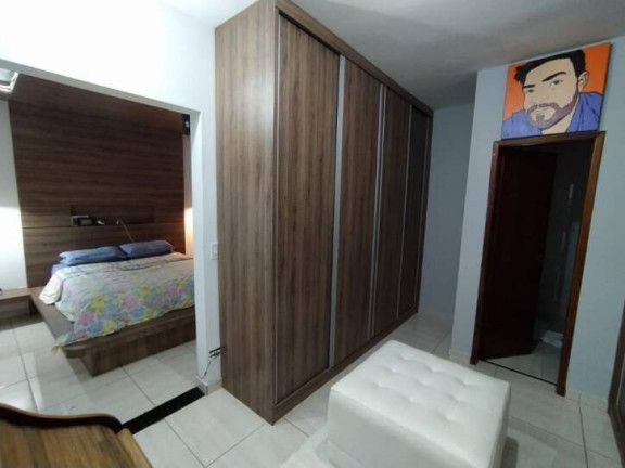 Imagem Sobrado com 3 Quartos à Venda, 200 m² em Jardim Hípica Pinheiro - Taubaté Imagem Sobrado com 3 Quartos à Venda, 200 m² em Jardim Hípica Pinheiro - Taubaté