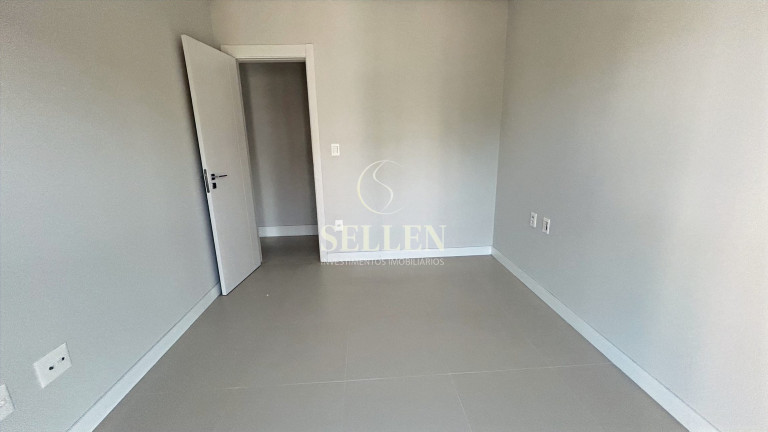 Imagem Apartamento com 4 Quartos para Alugar, 160 m² em Pioneiros - Balneário Camboriú Imagem Apartamento com 4 Quartos para Alugar, 160 m² em Pioneiros - Balneário Camboriú