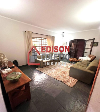Imagem Casa com 3 Quartos à Venda, 336 m² em São Judas - Piracicaba Imagem Casa com 3 Quartos à Venda, 336 m² em São Judas - Piracicaba