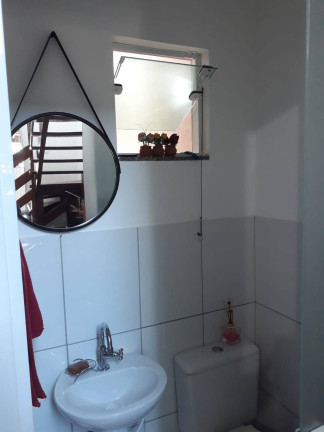 Imagem Sobrado com 2 Quartos à Venda,  em Universitário - Tijucas