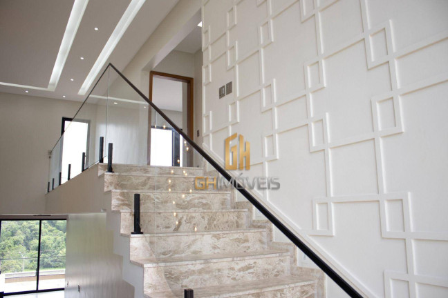 Imagem Sobrado com 5 Quartos à Venda, 508 m² em Centro - Abadia De Goiás