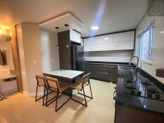 Imagem Sobrado com 3 Quartos à Venda, 189 m² em Oficinas - Ponta Grossa