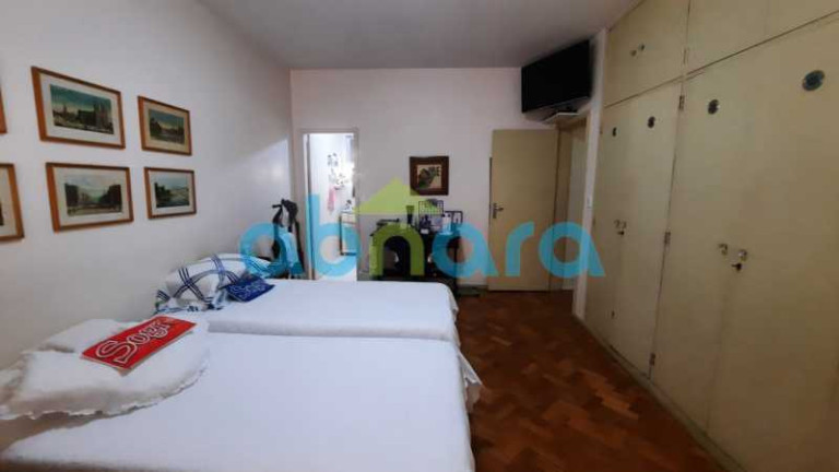 Imagem Apartamento com 4 Quartos à Venda, 230 m² em Copacabana - Rio De Janeiro Imagem Apartamento com 4 Quartos à Venda, 230 m² em Copacabana - Rio De Janeiro