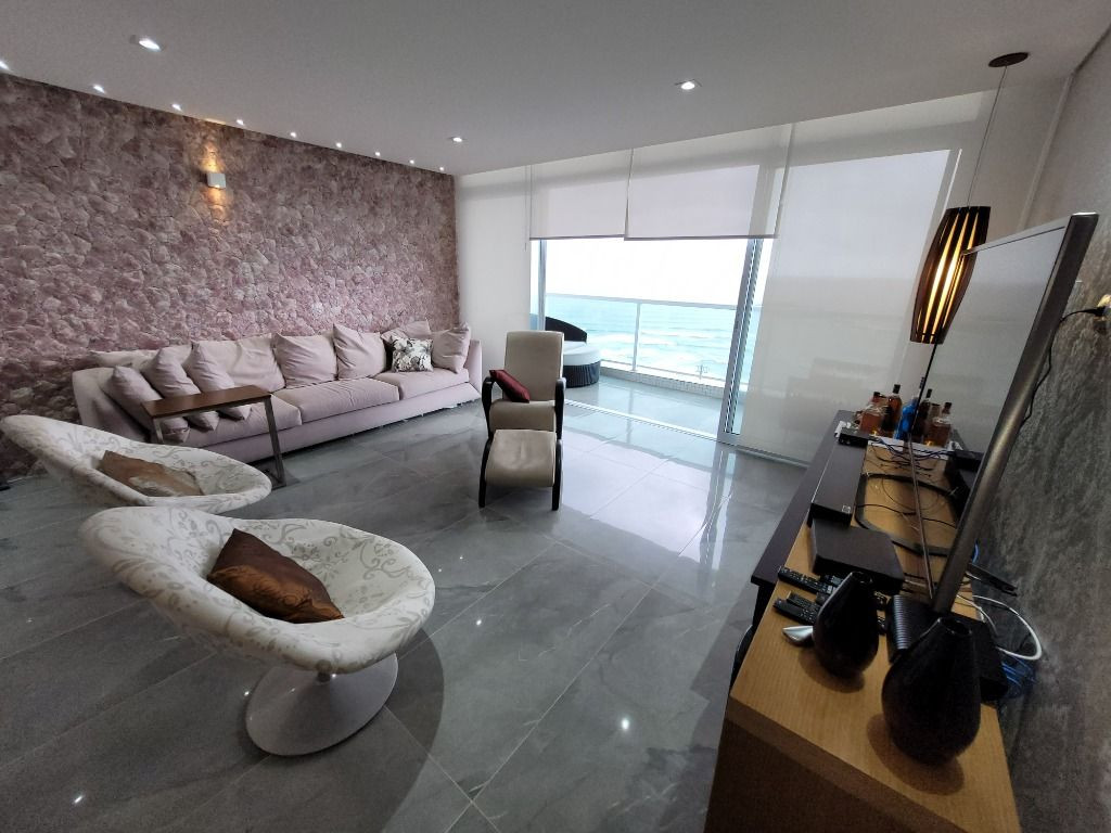 Imagem Apartamento com 3 Quartos à Venda, 130 m² em Pitangueiras - Guarujá Imagem Apartamento com 3 Quartos à Venda, 130 m² em Pitangueiras - Guarujá