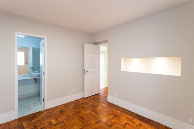 Imagem Apartamento com 2 Quartos à Venda, 115 m² em Jardim Paulista - São Paulo
