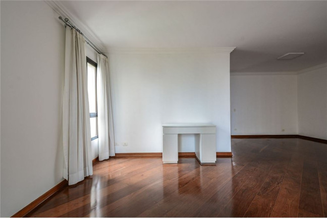 Imagem Apartamento com 3 Quartos à Venda, 178 m² em Campo Belo - São Paulo