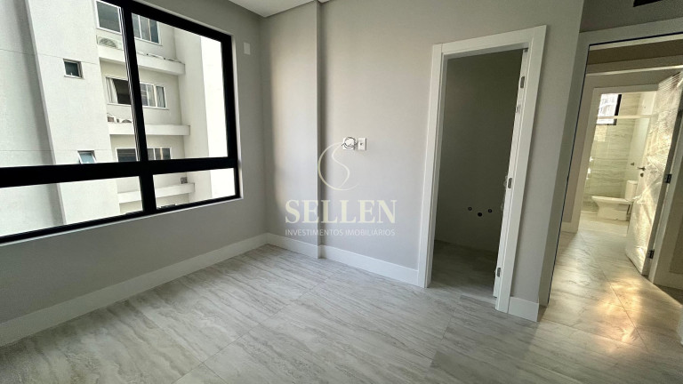 Imagem Apartamento com 4 Quartos à Venda, 1 m² em Pioneiros - Balneário Camboriú Imagem Apartamento com 4 Quartos à Venda, 1 m² em Pioneiros - Balneário Camboriú