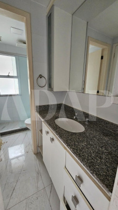 Imagem Casa com 3 Quartos à Venda, 160 m² em Vargem Pequena - Rio De Janeiro Imagem Casa com 3 Quartos à Venda, 160 m² em Vargem Pequena - Rio De Janeiro