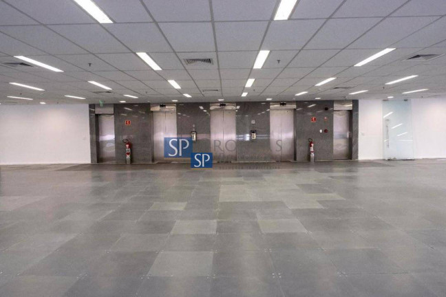 Sala Comercial para Alugar, 516 m² em Vila Olímpia - São Paulo