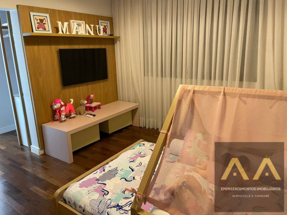 Imagem Casa com 5 Quartos à Venda, 400 m² em Tamboré - Santana De Parnaíba Imagem Casa com 5 Quartos à Venda, 400 m² em Tamboré - Santana De Parnaíba