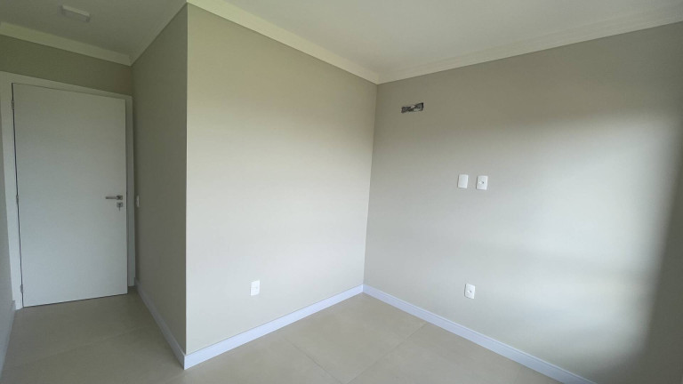 Imagem Casa com 3 Quartos à Venda, 204 m² em Quinta Dos Açorianos - Barra Velha Imagem Casa com 3 Quartos à Venda, 204 m² em Quinta Dos Açorianos - Barra Velha