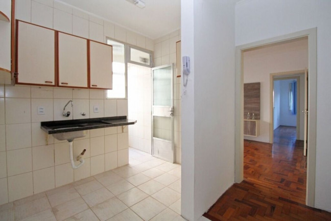 Imagem Imóvel com 2 Quartos à Venda, 58 m² em Menino Deus - Porto Alegre