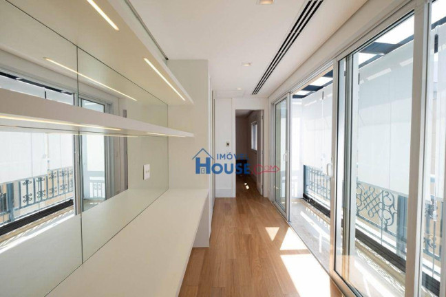 Imagem Apartamento com 3 Quartos à Venda, 273 m² em Itaim - São Paulo
