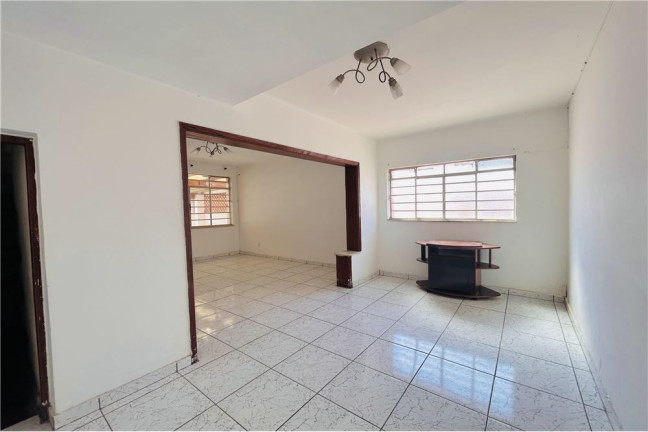 Imagem Casa com 3 Quartos à Venda, em Vila Maria - São Paulo Imagem Casa com 3 Quartos à Venda, em Vila Maria - São Paulo