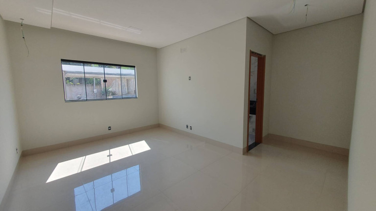 Imagem Casa com 3 Quartos à Venda, 109 m² em Santa Cruz - Cuiabá