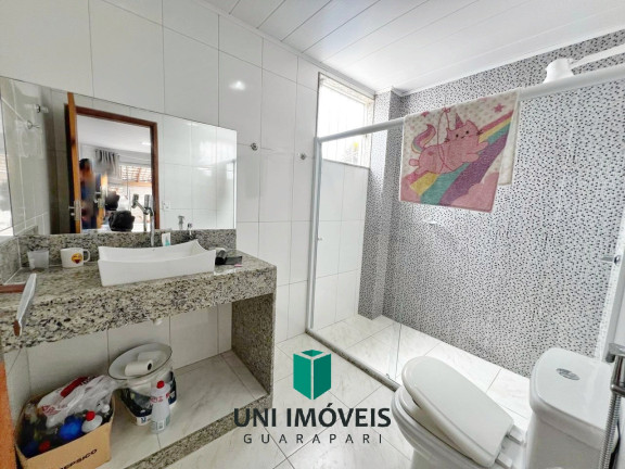 Imagem Casa com 4 Quartos à Venda,  em Setiba - Guarapari
