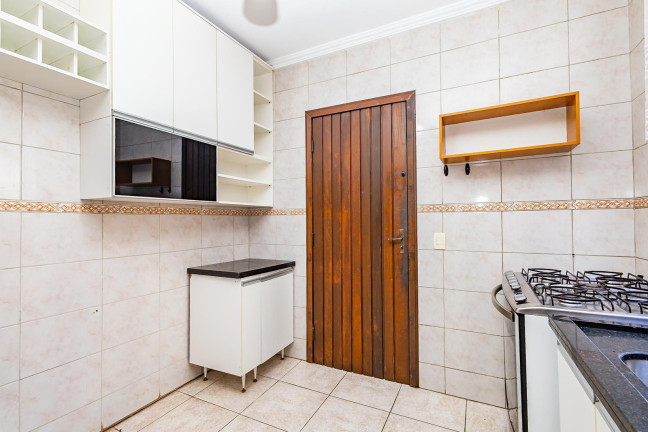 Imagem Sobrado com 3 Quartos à Venda, 123 m² em Campina Do Siqueira - Curitiba Imagem Sobrado com 3 Quartos à Venda, 123 m² em Campina Do Siqueira - Curitiba