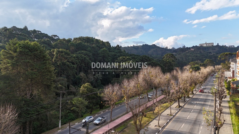 Imagem Imóvel com 3 Quartos à Venda, 98 m² em Região De Capivari - Campos Do Jordão Imagem Imóvel com 3 Quartos à Venda, 98 m² em Região De Capivari - Campos Do Jordão