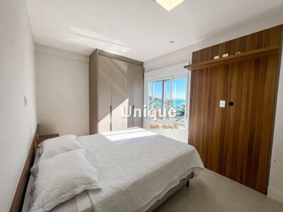 Imagem Casa com 4 Quartos à Venda, 130 m² em Centro - Armação Dos Búzios